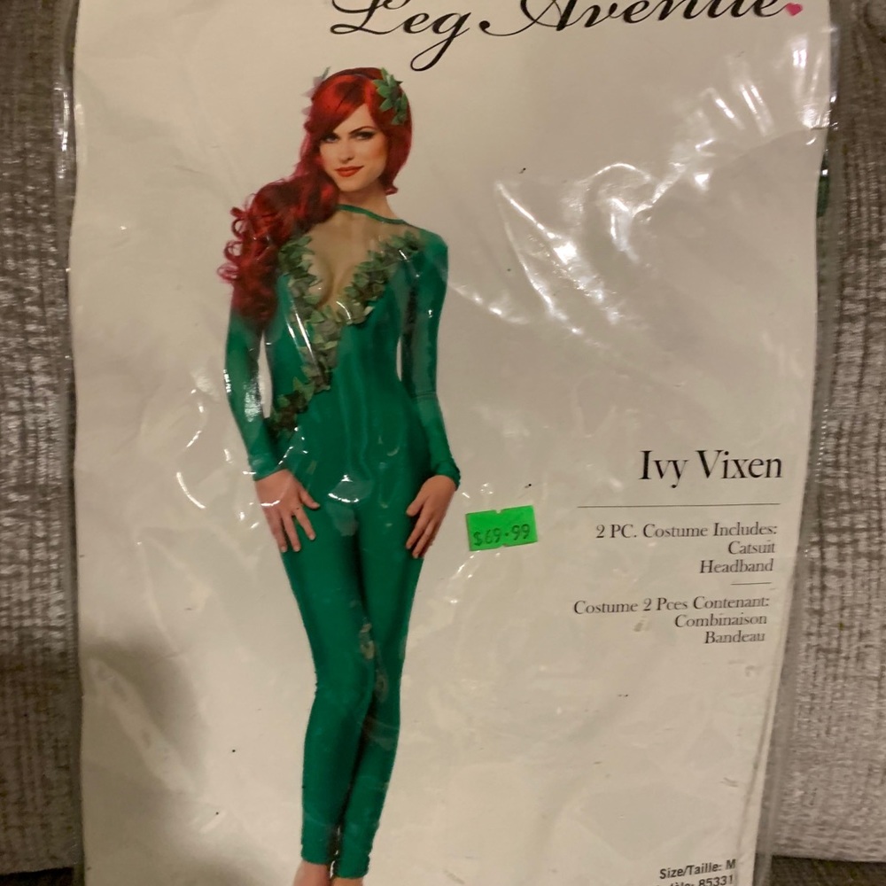 Halloween costume size medium ivy vixen two piece